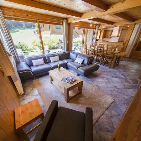 Hauts Forts Prodains Mountain Voyages