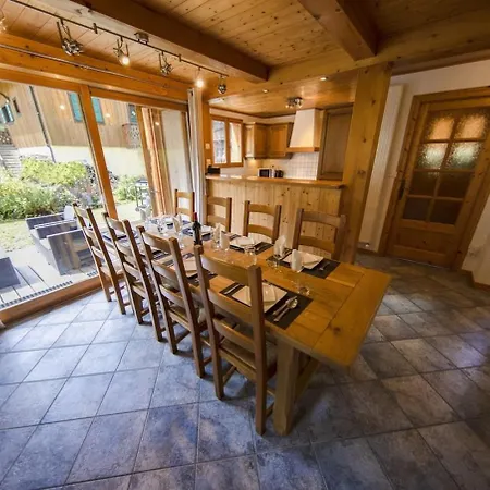 Hauts Forts Prodains Mountain Voyages Chalet Morzine